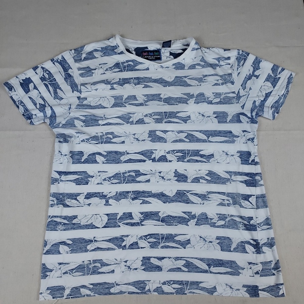 Charleston Threads Mens Large Blue White Floral Stripe T Shirt Coastal Beach